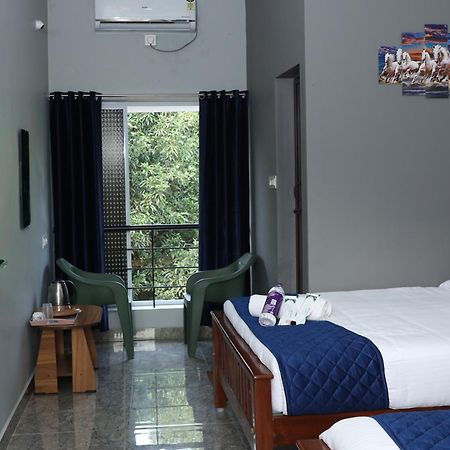 Bay Walk Residency Hotel Auroville Exterior photo