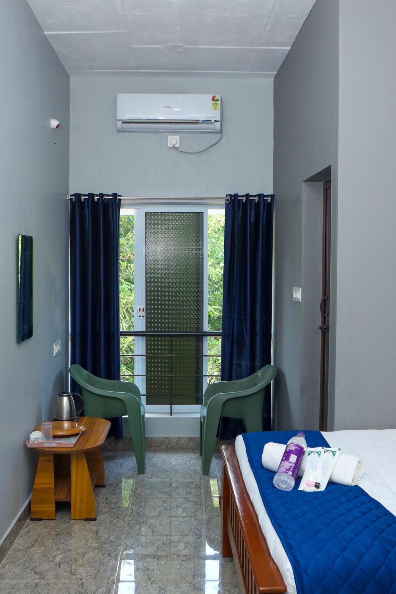 Bay Walk Residency Hotel Auroville Exterior photo